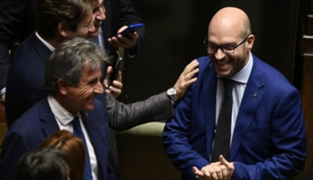 Lorenzo Fontana eletto presidente della Camera: ha ricevuto 222 voti