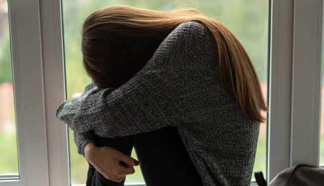 Cagliari. Violenza sessuale sulla figliastra 15enne: pena di 3 anni e 6 mesi