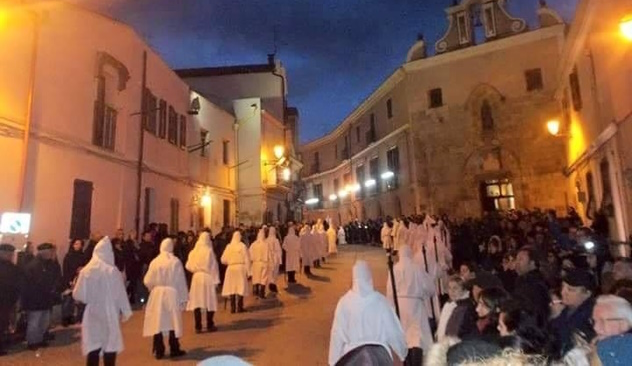 La Settimana Santa a Iglesias: il calendario delle processioni tra le più suggestive in Sardegna
