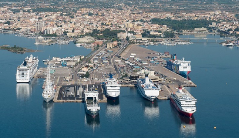 Porto di Olbia: al via la gara d'appalto da quasi 14 milioni per servizi ai passeggeri 