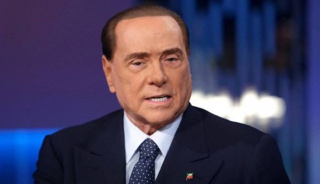 Berlusconi al San Raffaele in terapia intensiva