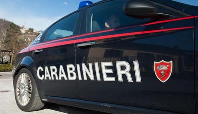 Corruzione e permessi facili a migranti: arrestato a Cagliari 51enne interprete