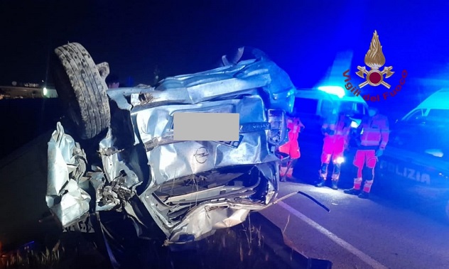 Cagliari. Grave incidente sulla ss 131: auto si ribalta e un uomo perde la vita