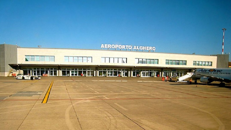 Aeroporti: azionisti Sogeaal approvano fusione, ma arriva lo stop della Regione