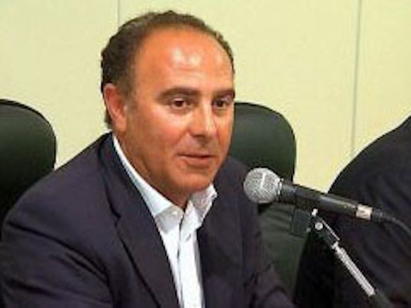 Mario Bruno (Pd): “Gestione fallimentare della continuità territoriale da parte di Cappellacci”