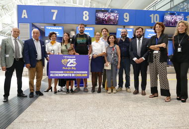 Ryanair festeggia il traguardo di 22 milioni di passeggeri trasportati a Cagliari