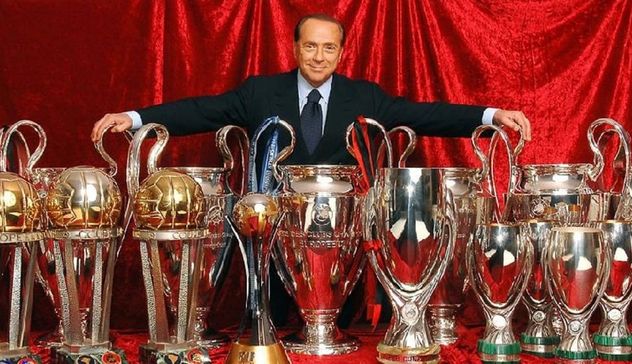 Il Monza presenta il primo trofeo intitolato a Silvio Berlusconi