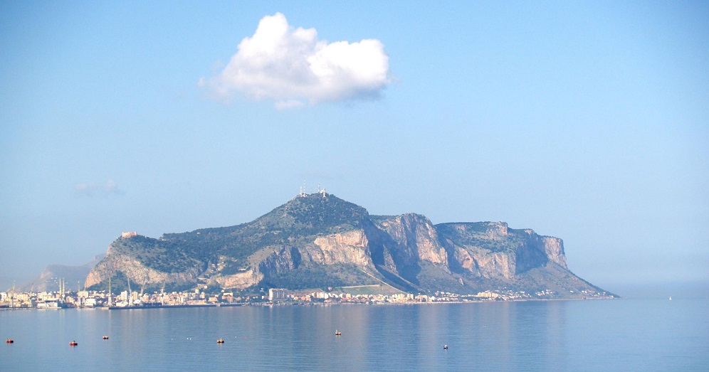 Incendi: assessore Turismo Sicilia, 'emergenza superata, turisti vi aspettiamo nell'isola'