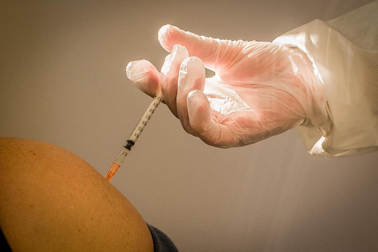 Vaccini, Gsk: studio conferma protezione 100% contro Zoster in over 50