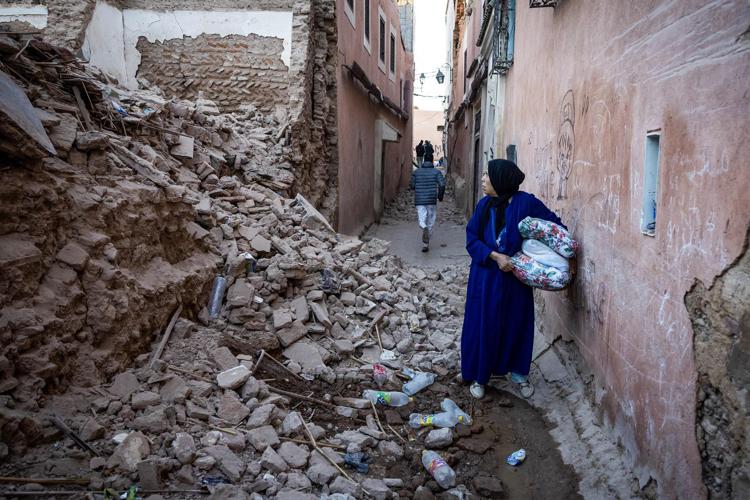 Terremoto Marocco, oltre 2.000 morti: continuano le ricerche