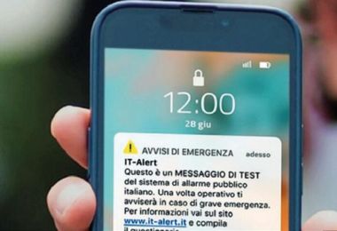 It-Alert, alle 12 scattato l'allarme per il test in Campania