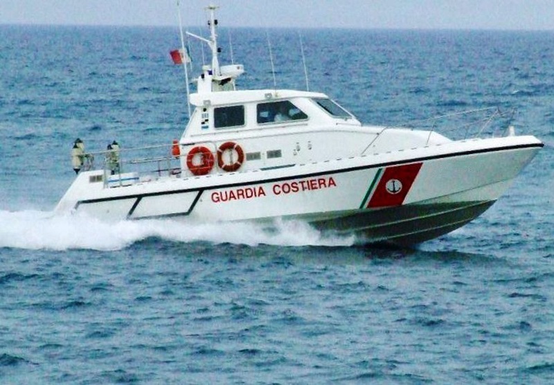 Asinara: denunciati pescatori di frodo, fermati nell'area marina protetta del Parco 