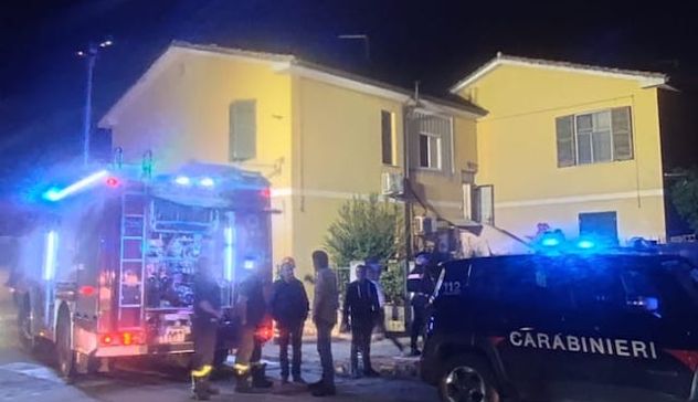 Uta. A fuoco un’abitazione: 90enne salvata dai carabinieri 