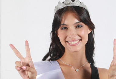 Miss Italia, la 22enne sarda Siria Pozzi sul podio