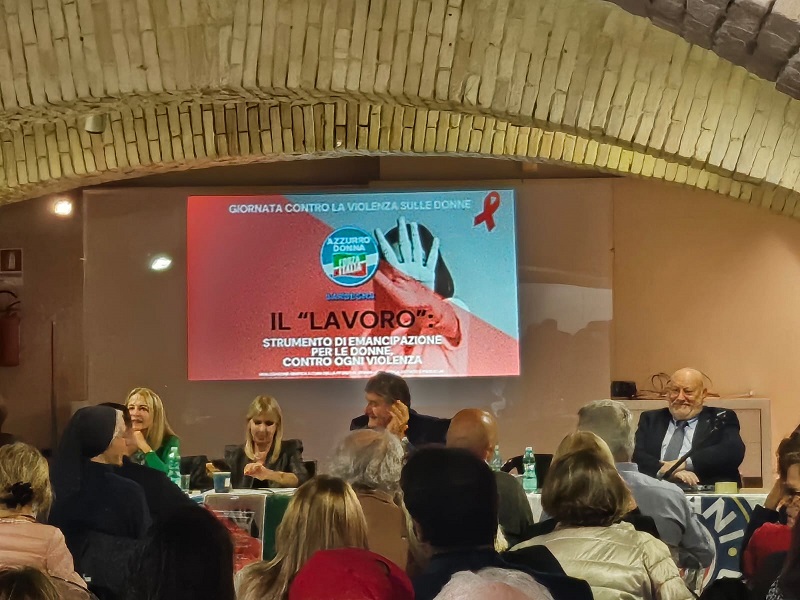 Violenza sulle donne: a Cagliari una conferenza sul lavoro femminile