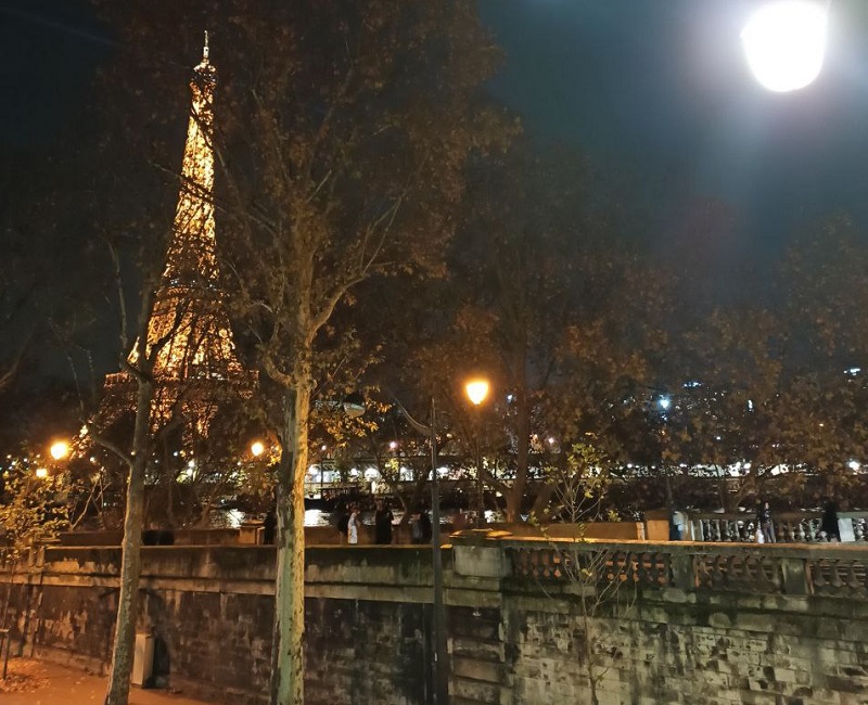 Parigi: 26enne uccide turista al grido di 