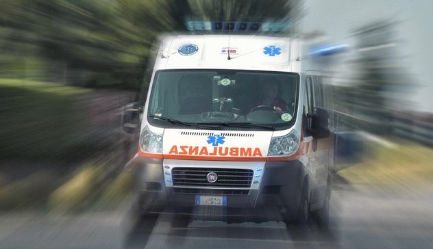 Incidente stradale ad Alghero: 31enne esce fuori strada, è grave