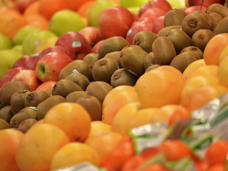 Coldiretti, frutta e verdura stranieri i prodotti più pericolosi, 6 su 10 extra Ue
