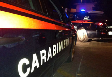Operaio 23enne morto stritolato in un compattatore, incidente sul lavoro nel Milanese