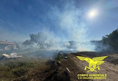 Sardegna: iniziata la stagione degli incendi. Oggi 5 roghi