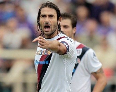 Capitan Conti e la squadra si ribellano: ''Vogliamo giocare a Cagliari''