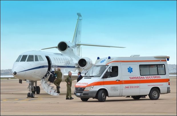 Voli di emergenza dell'Aeronautica Militare per salvare la vita a due bambini