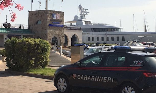 Ubriaco aggredisce una guardia giurata e poi i carabinieri: arrestato