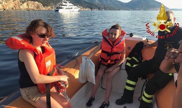 Due turiste francesi disperse a Cala Luna ritrovate dai Vigili del fuoco