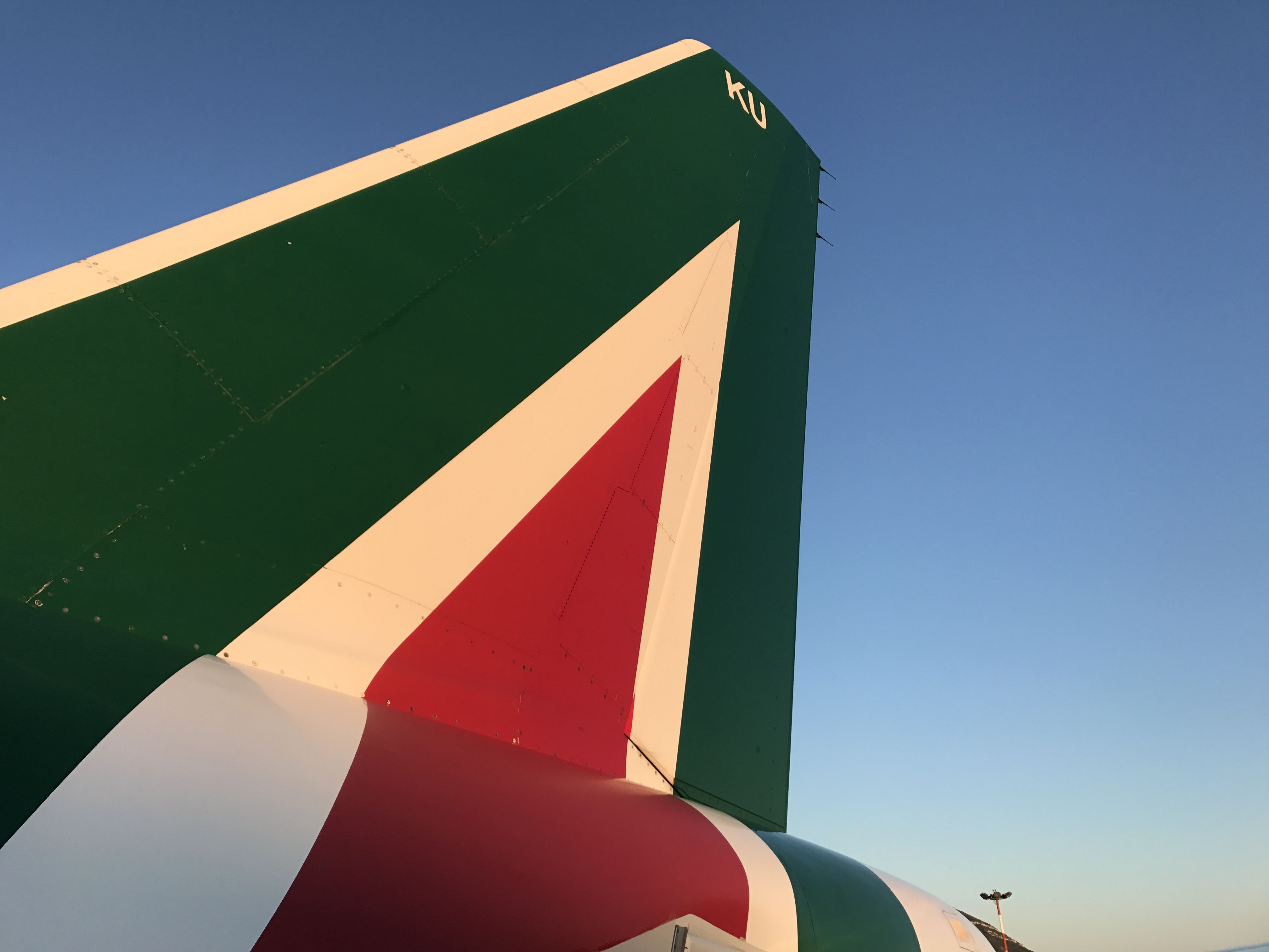 Sciopero Alitalia: cancellati 17 voli in Sardegna 