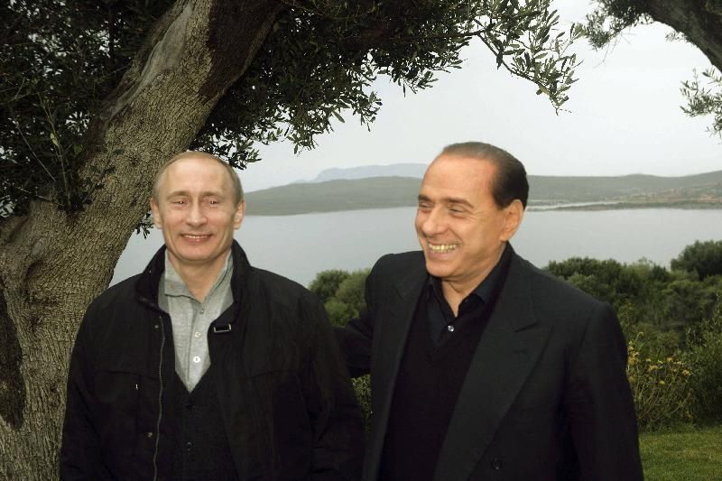 Berlusconi. Via libera per il mega progetto a Villa Certosa 