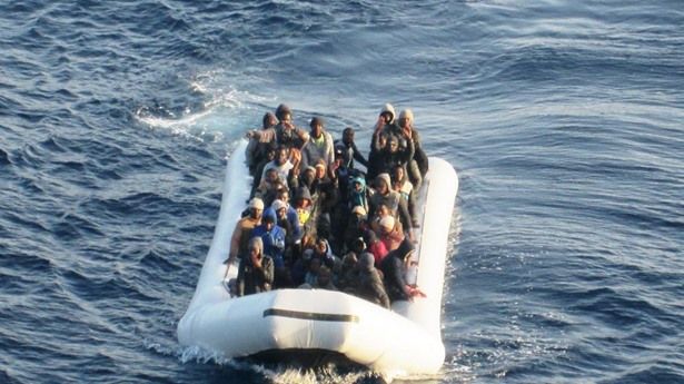 Migranti, primi sbarchi dell'anno: arrivati 46 algerini