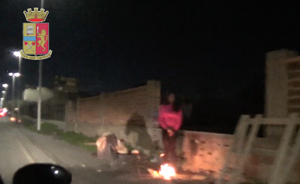 Prostituzione a Cagliari: la Polizia ferma e identifica 50 persone e 30 veicoli | VIDEO