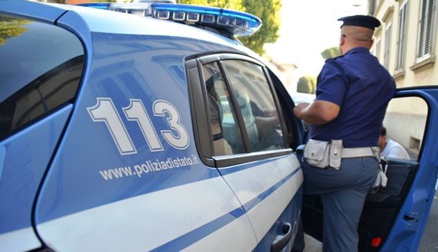 Rapina all'ufficio postale di San Pantaleo, la Polizia ha catturato uno dei due banditi 