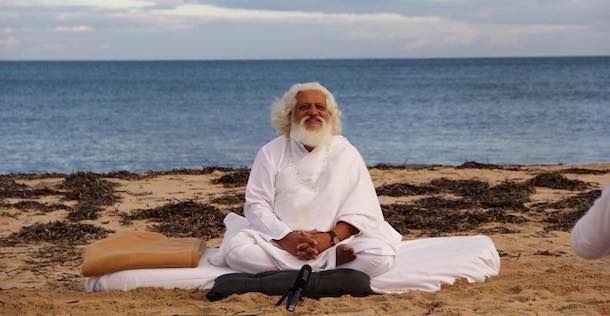 Benessere: seminario yoga con Siddhanath in Sardegna