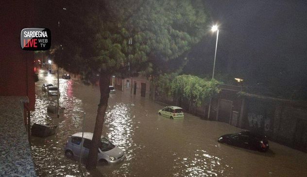 Nubifragio su Cagliari: il centralino dei Vigili del fuoco ha ricevuto oltre 200 di soccorso