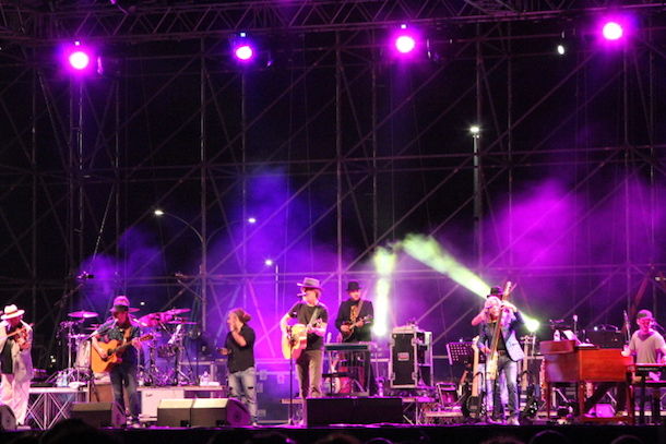 De Gregori canta Bob Dylan a Cagliari: grandi emozioni all'Arena Sant'Elia