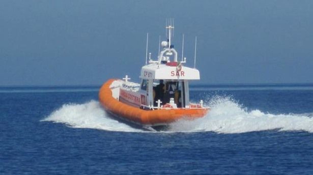 30enne scomparso in mare: ricerche in corso a Capitana 