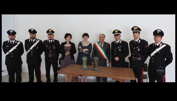 I carabinieri della stazione di Orani riconsegnano alla cittadinanza le opere dell'artista Costantino Nivola 