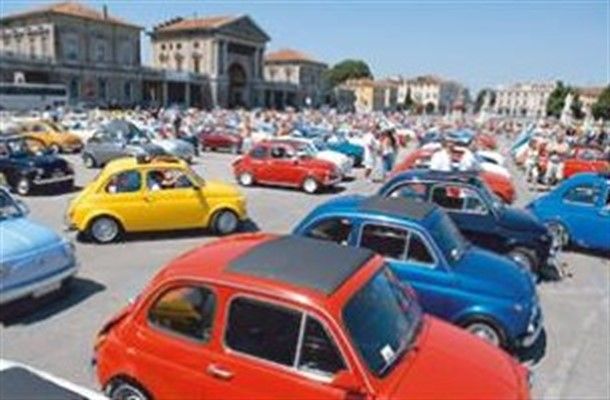 1° raduno di Fiat 500 e auto d'epoca: l'appuntamento è per domenica prossima
