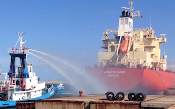 Guardia Costiera, MayDay MayDay: esercitazione antincendio nel porto industriale