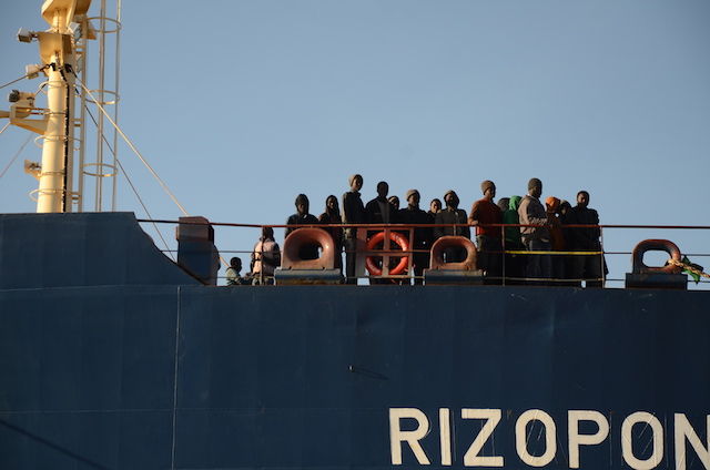Nuovo sbarco migranti: attesi nell'isola 235 profughi