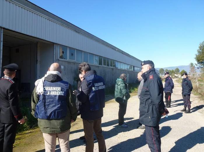 Lo scandalo nell'area industriale di Ottana: i Carabinieri del Nucleo operativo ecologico hanno sequestrato diversi terreni