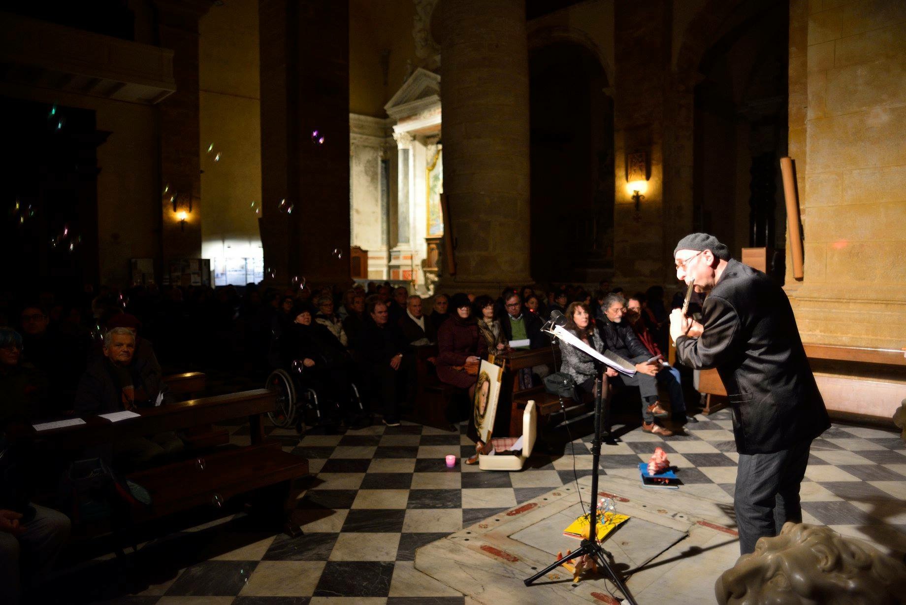Alghero, grande performance del musicista Mauro Uselli in Cattedrale
