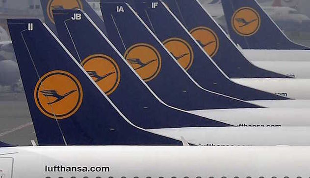 La compagnia aerea Lufthansa assume 4000 dipendenti