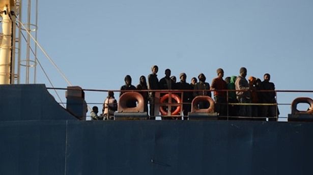 Nuovo sbarco di migranti a Porto Pino