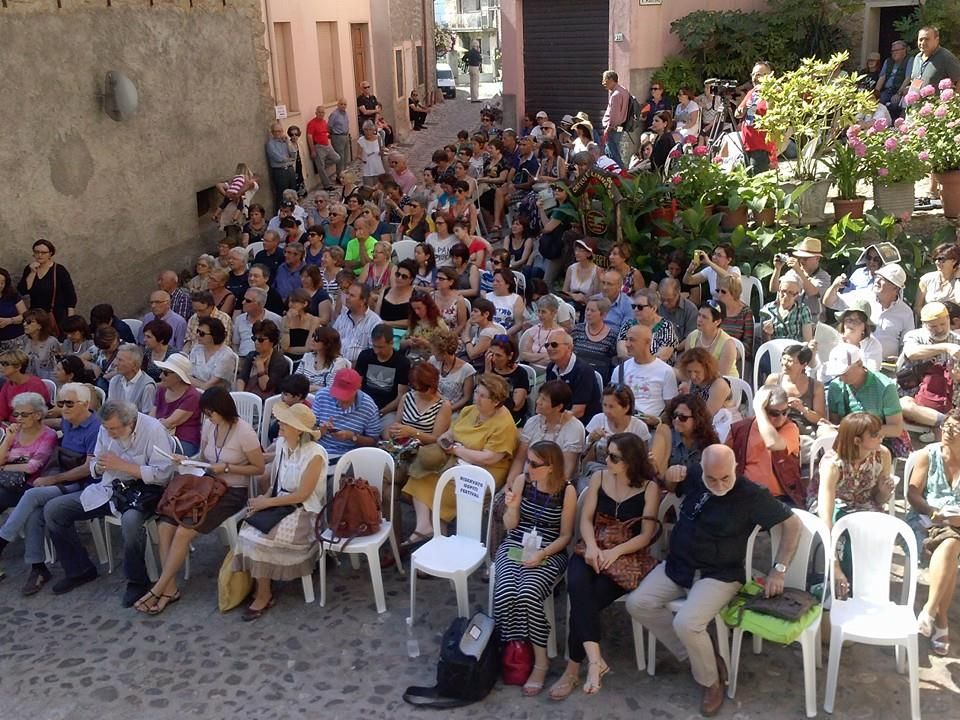 Festival Letterario della Sardegna L'Isola delle Storie in diretta streaming su Sardegna Live