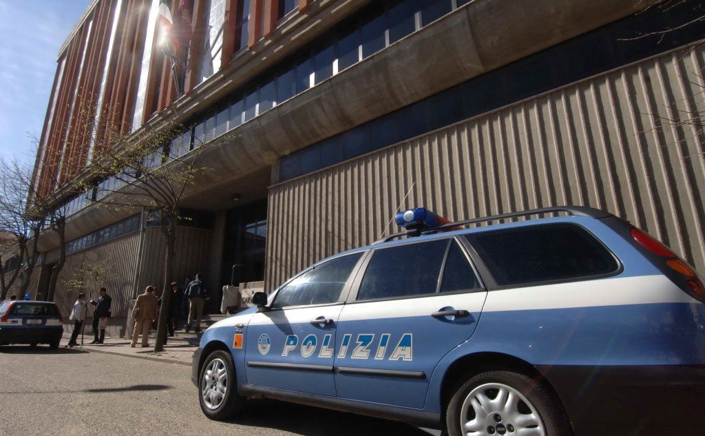 Maxi operazione di polizia contro il traffico d'armi: arrestati 6 orunesi 