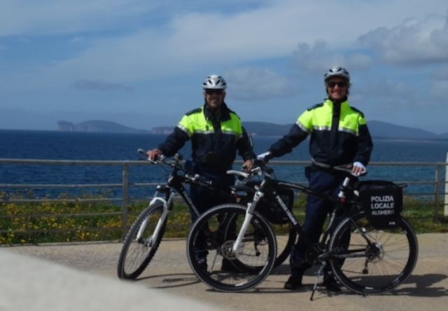 Vigili urbani in bicicletta: altre due mountain bike per il controllo del territorio  