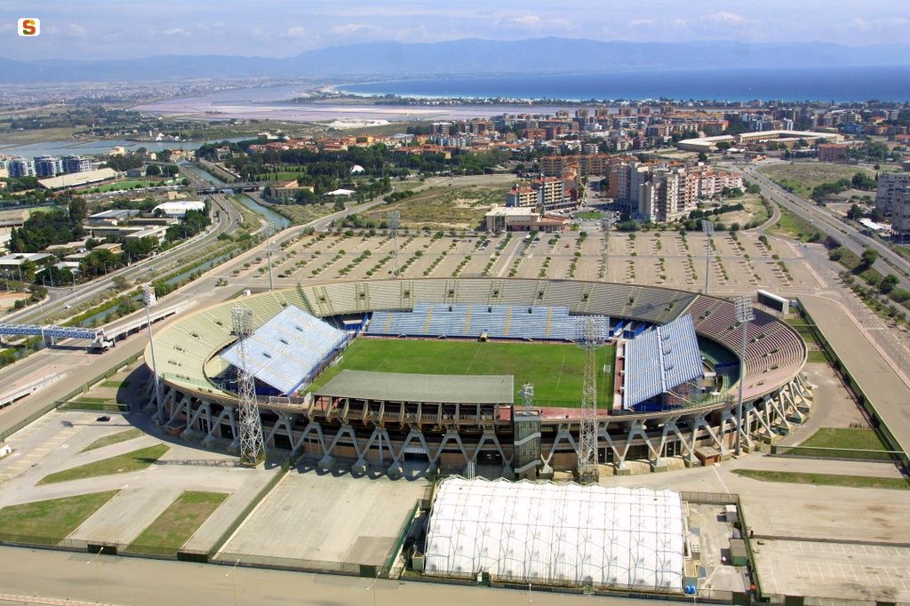 Stadio Sant'Elia. Il Cagliari chiede al Comune di aprire l'intero impianto