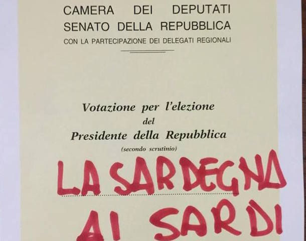 Seconda votazione. Il Deputato Mauro Pili pubblica anche oggi la foto della sua scheda: 